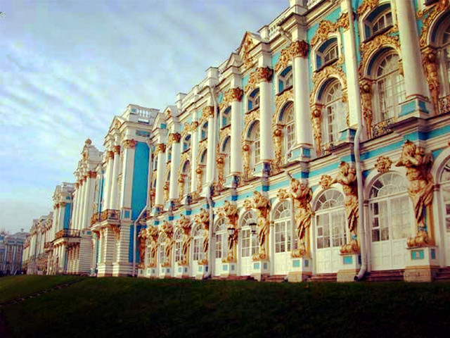 Russia-Summer-Palace-lg